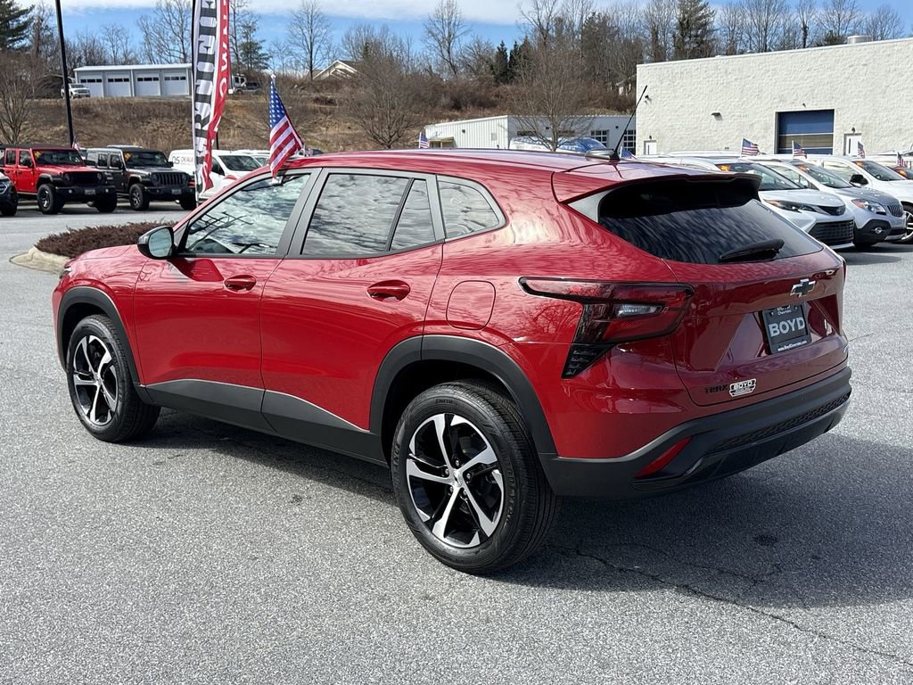 New 2026 Chevrolet Trax RS w/ Sunroof Package image 7