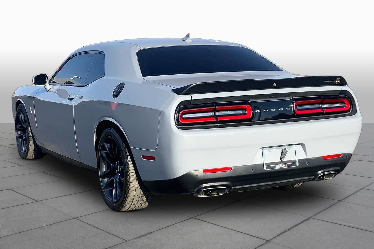 Used 2021 Dodge Challenger R/T Scat Pack RWD image 12