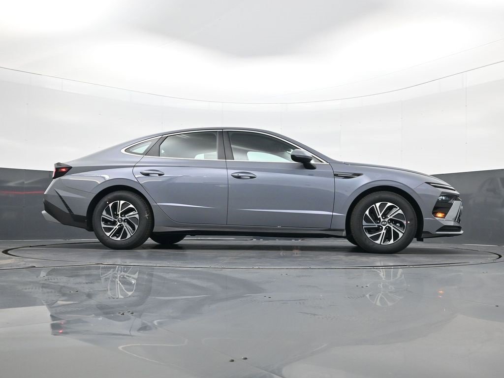 New 2026 Hyundai Sonata Blue image 24