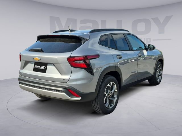 Used 2026 Chevrolet Trax LT w/ Sunroof Package image 5