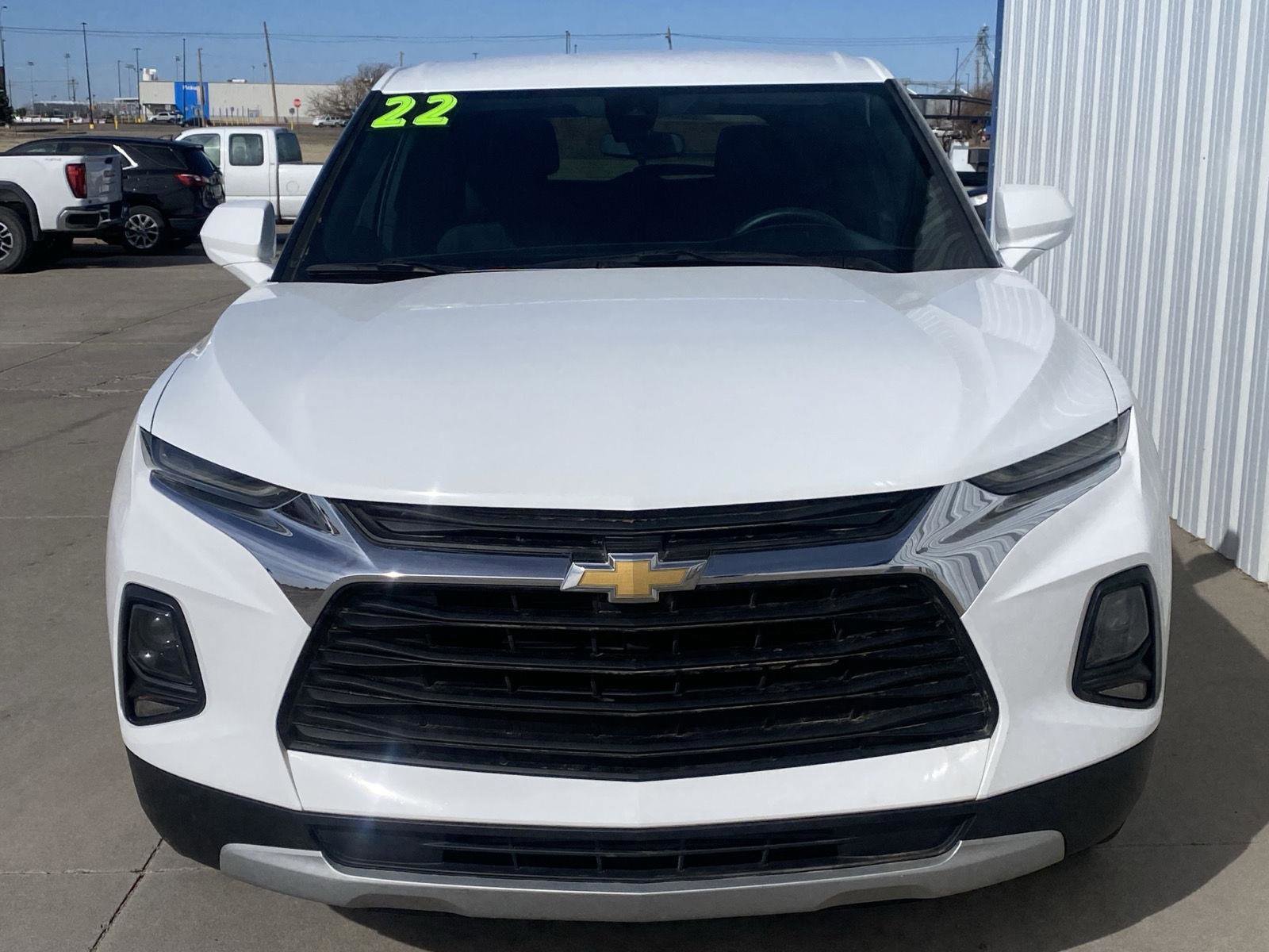 Used 2022 Chevrolet Blazer LT image 2