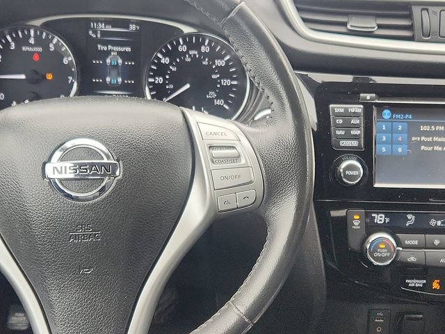 Used 2016 Nissan Rogue SL w/ SL Premium Package image 15