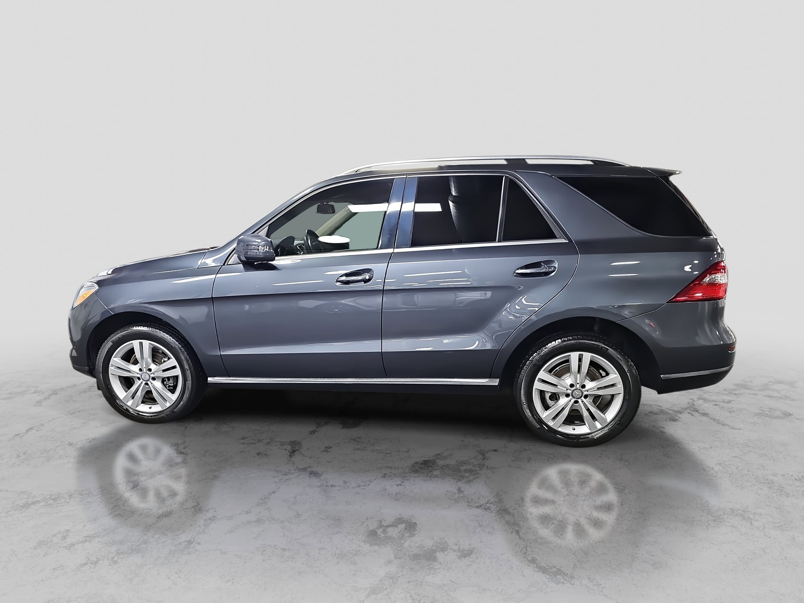Used 2014 Mercedes-Benz ML 350 2WD image 8