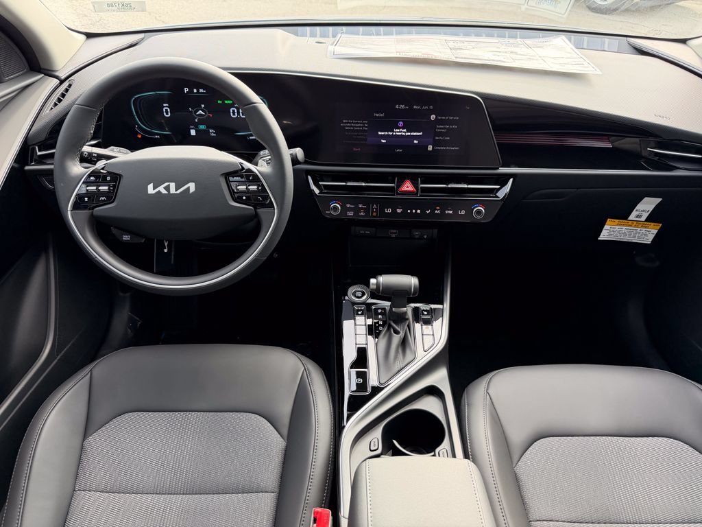 New 2026 Kia Niro EX FWD image 15