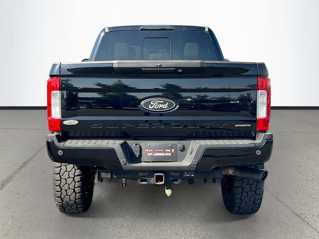 Used 2017 Ford F250 Lariat w/ Lariat Value Package AWD/4WD image 6