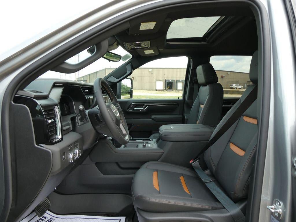 New 2026 GMC Sierra 2500 AT4 w/ AT4 Premium Plus Package AWD/4WD image 19
