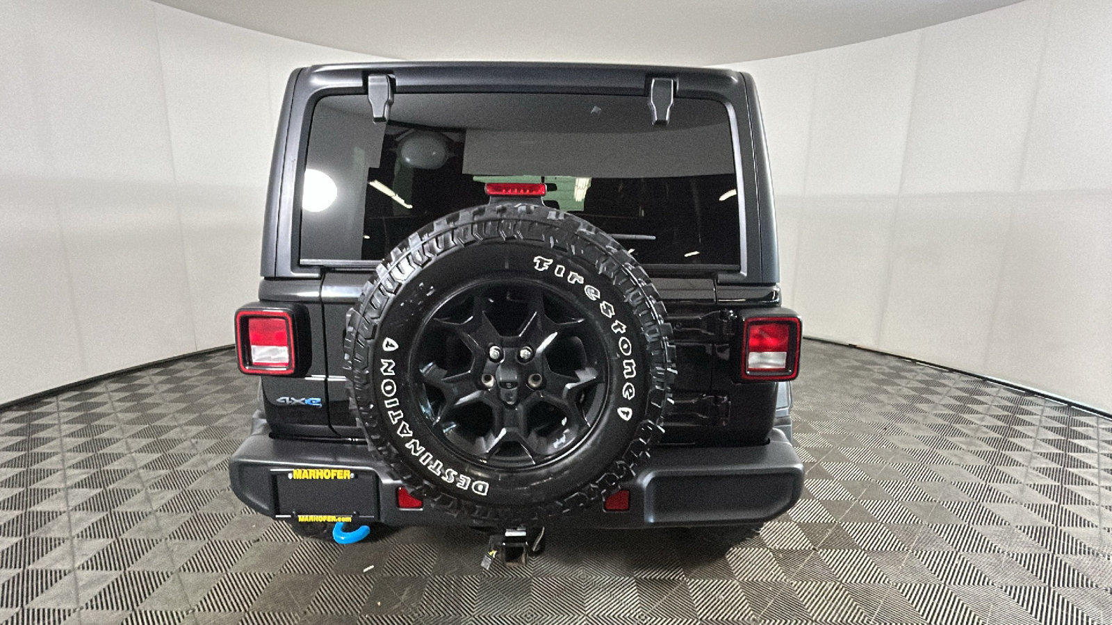 Used 2023 Jeep Wrangler Unlimited w/ Cold Weather Group AWD/4WD image 4
