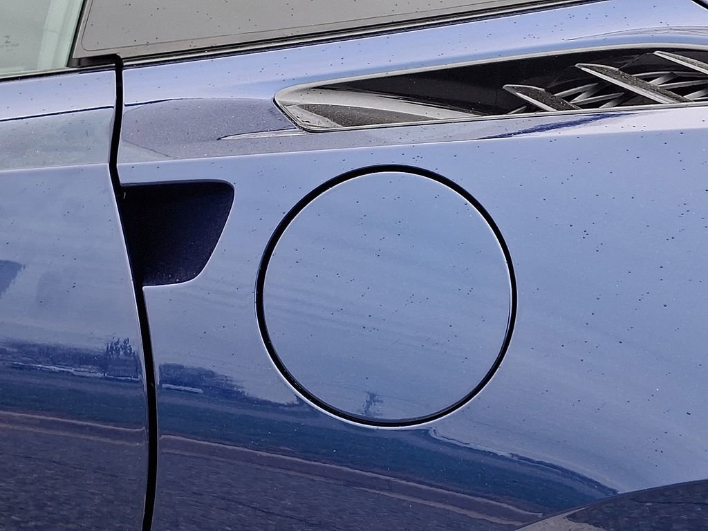 Used 2019 Chevrolet Corvette Stingray Coupe w/ 1LT image 28