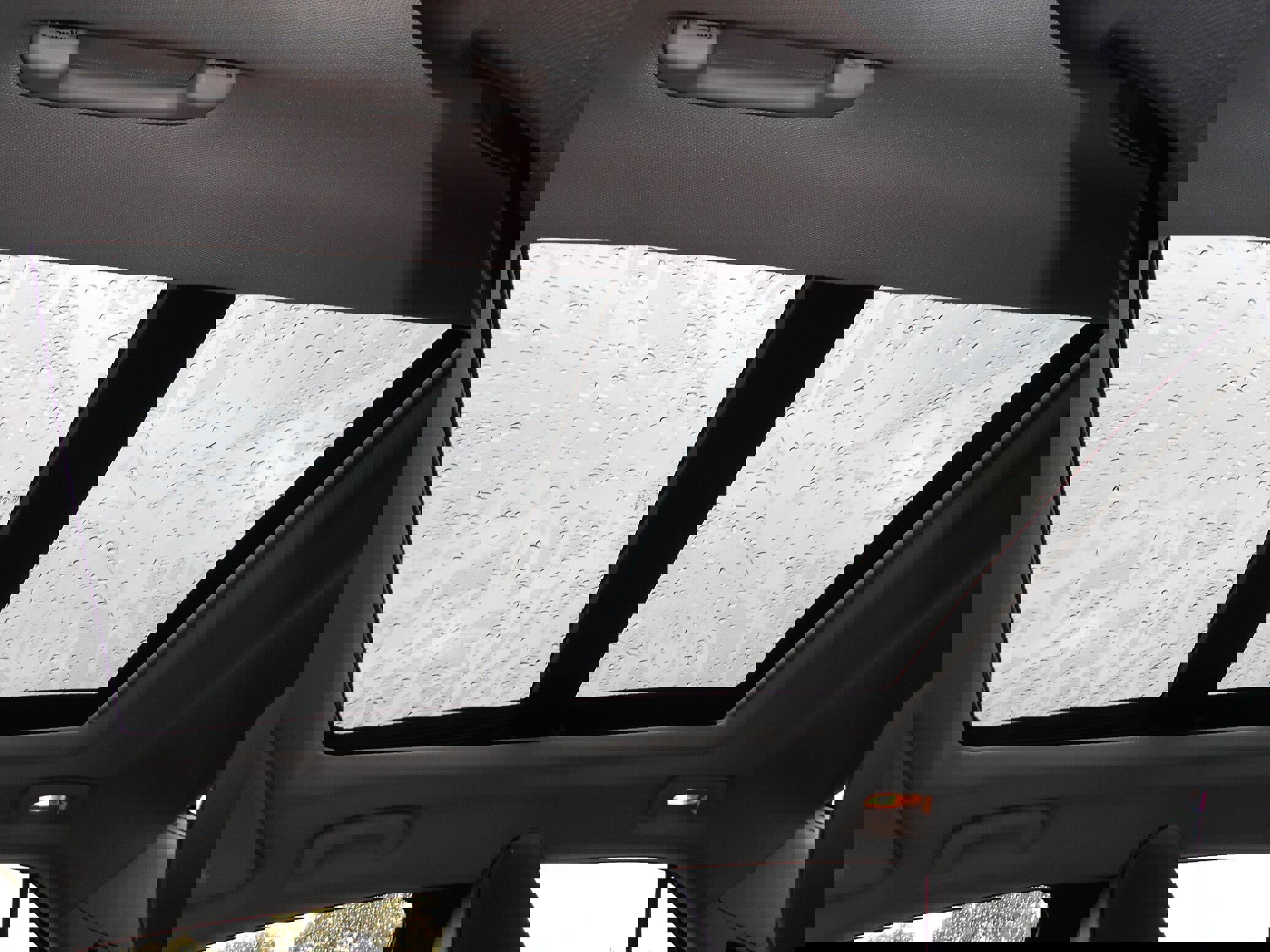 Used 2015 Chrysler 300 C w/ Light Group image 10