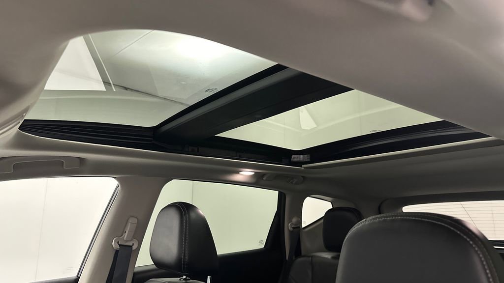 Used 2023 Nissan Murano Platinum w/ Cargo Package image 19