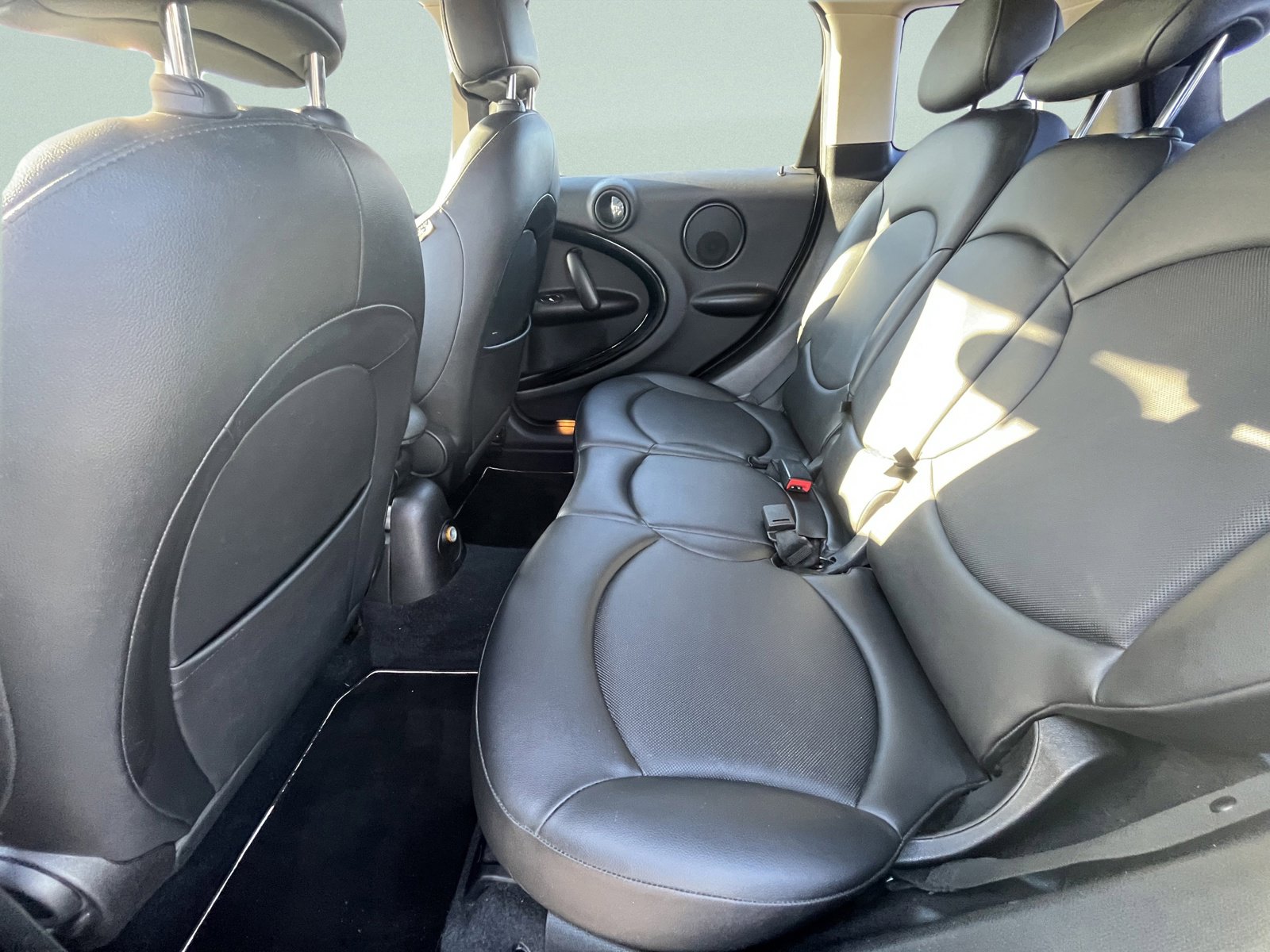 Used 2012 MINI Cooper Countryman S image 8