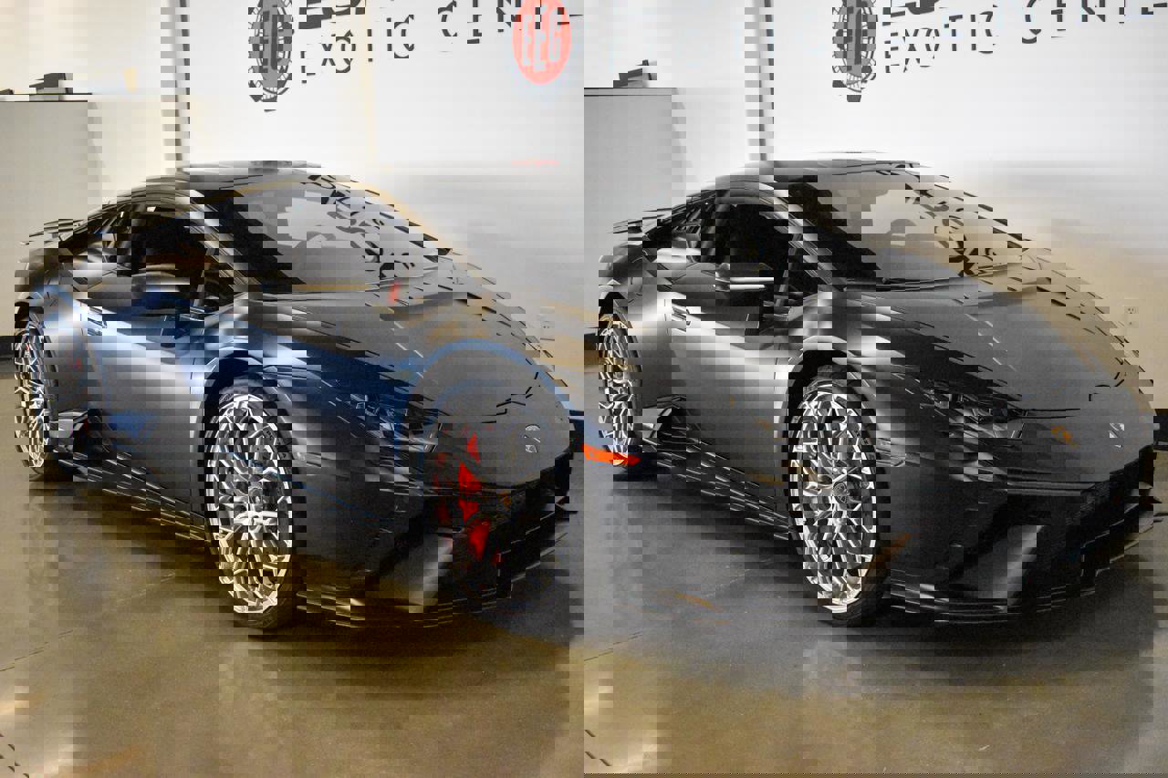 Used 2023 Lamborghini Huracan Tecnica image 7