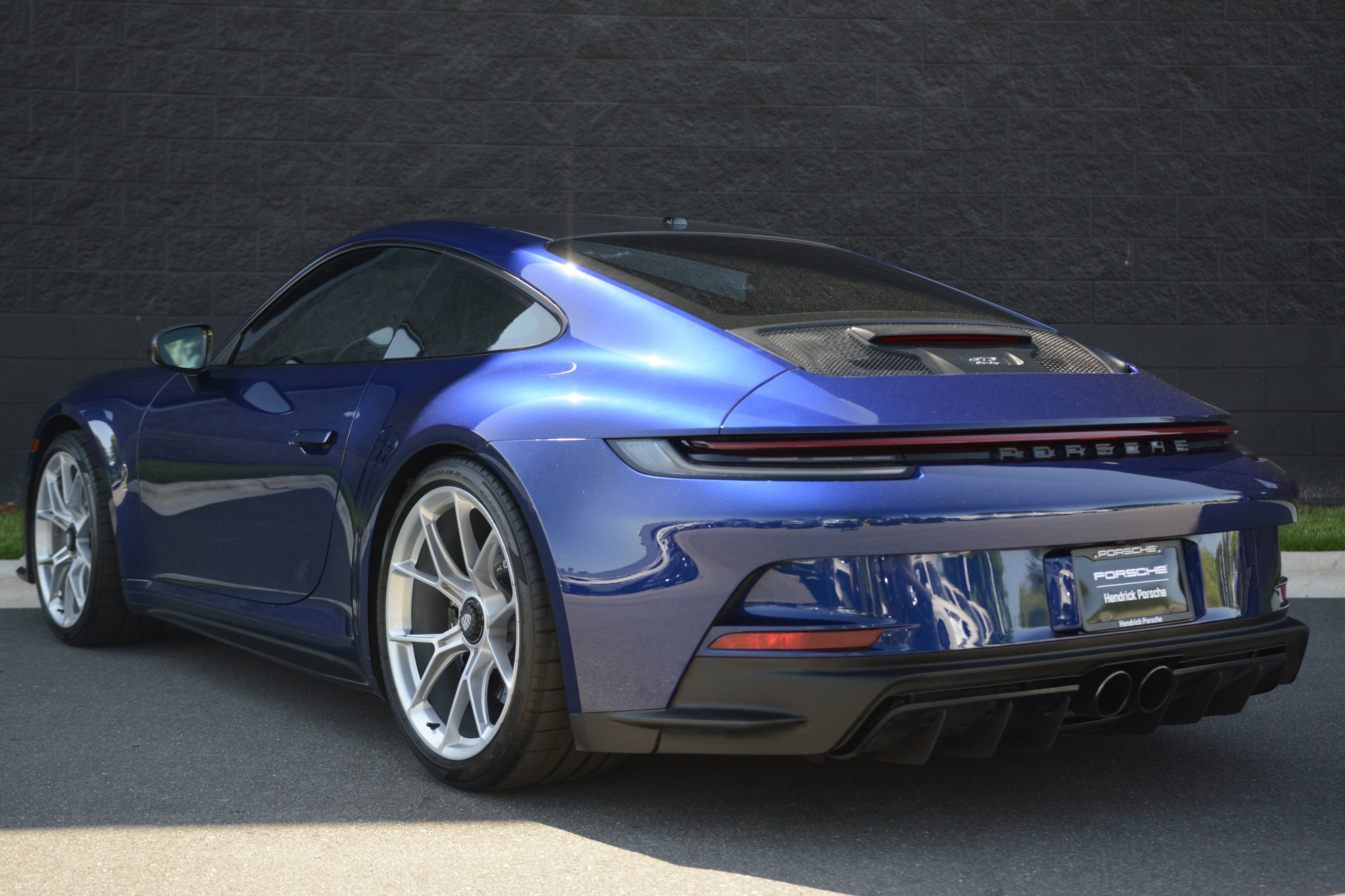 Certified 2022 Porsche 911 GT3 RWD image 3