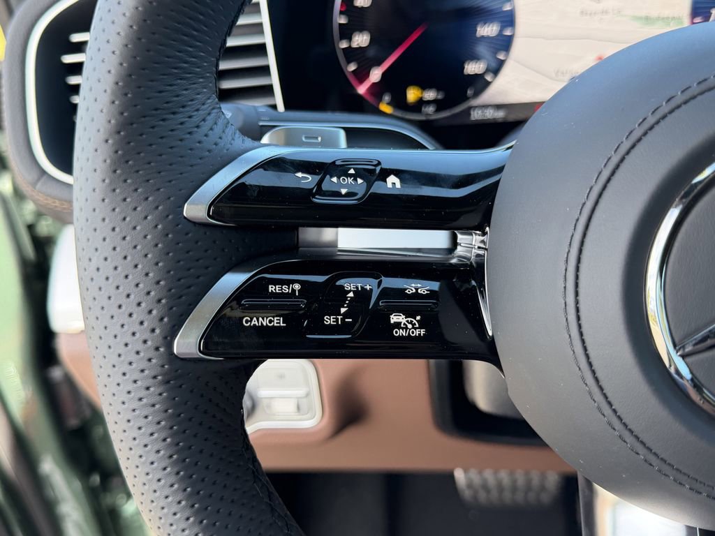New 2026 Mercedes-Benz GLS 450 4MATIC image 23