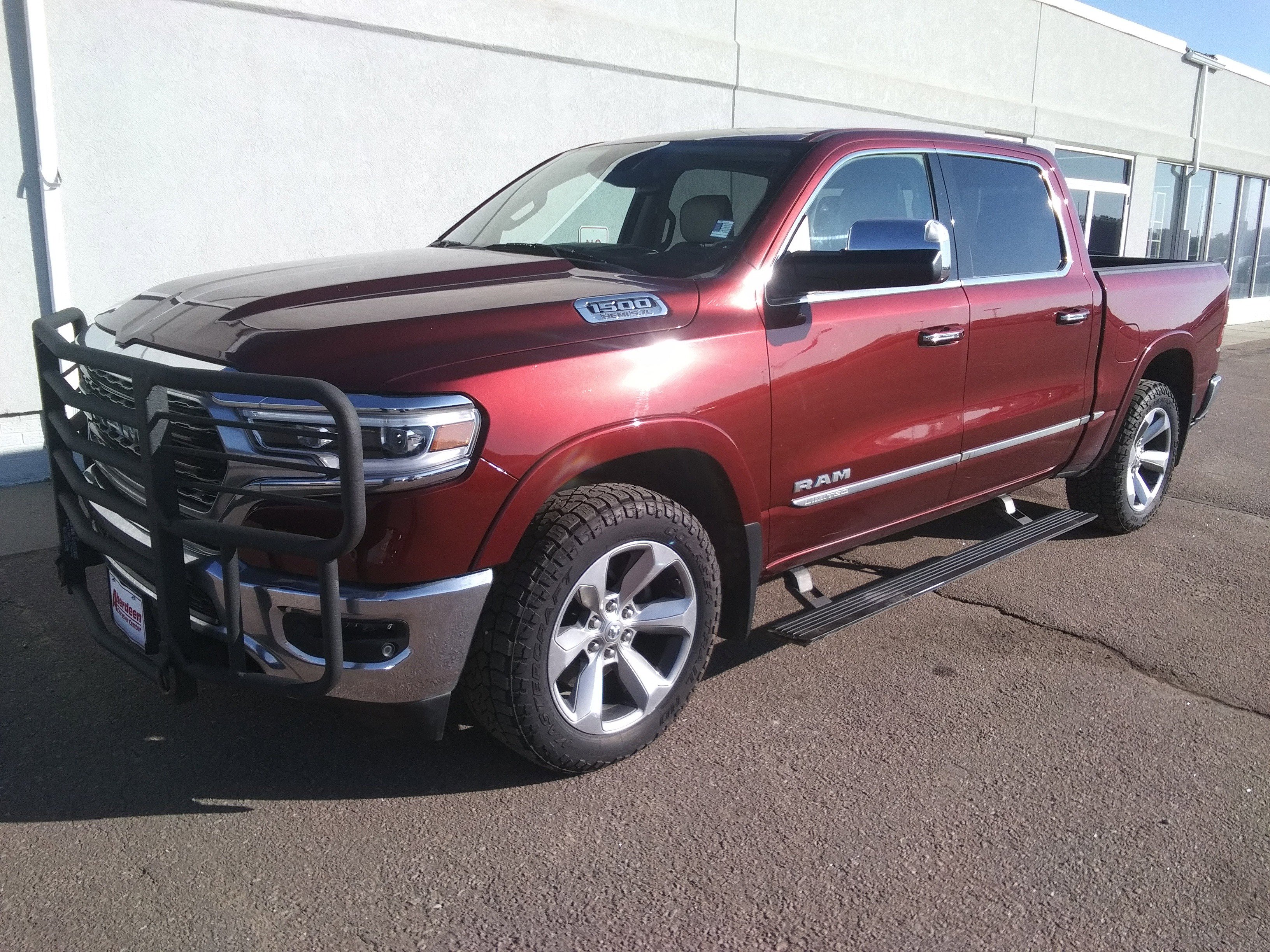 Used 2019 RAM 1500 Limited w/ Advanced Safety Group AWD/4WD image 2