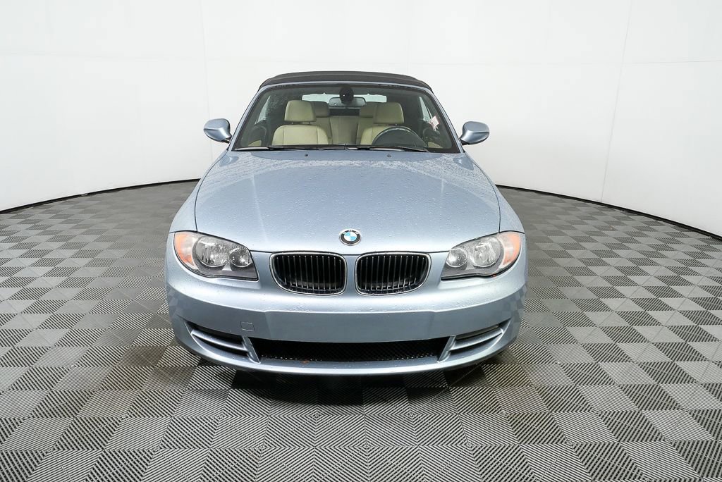 Used 2011 BMW 128i Convertible image 30
