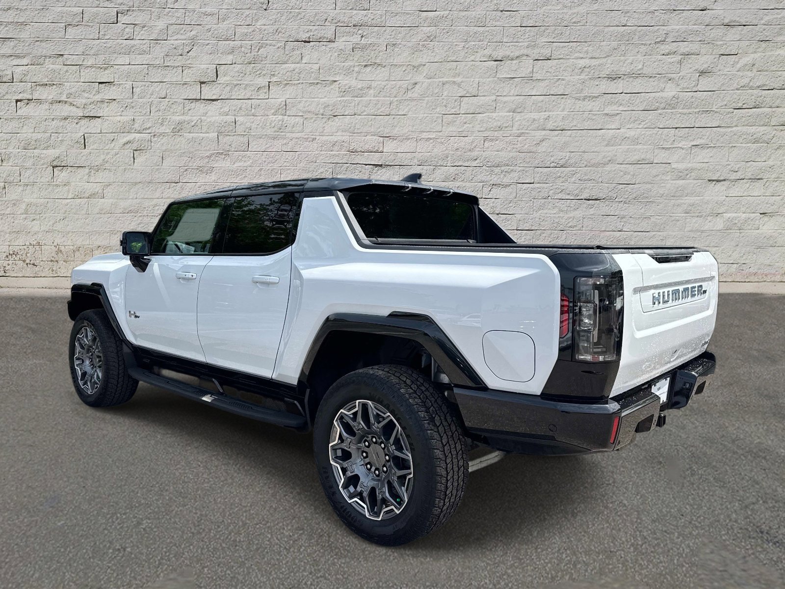 Used 2025 GMC Hummer EV 3X AWD/4WD image 7