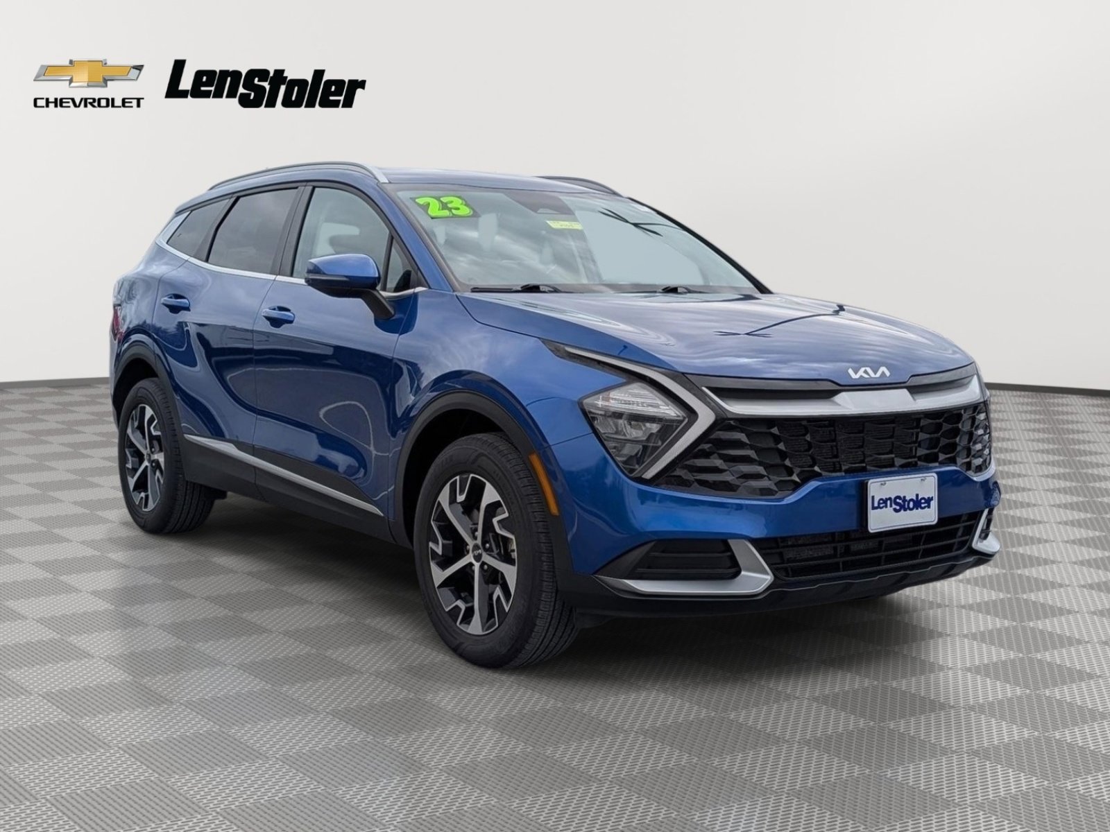 Used 2023 Kia Sportage EX AWD/4WD image 7