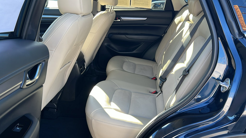 Used 2018 MAZDA CX-5 Touring w/ Preferred Equipment Package FWD image 10