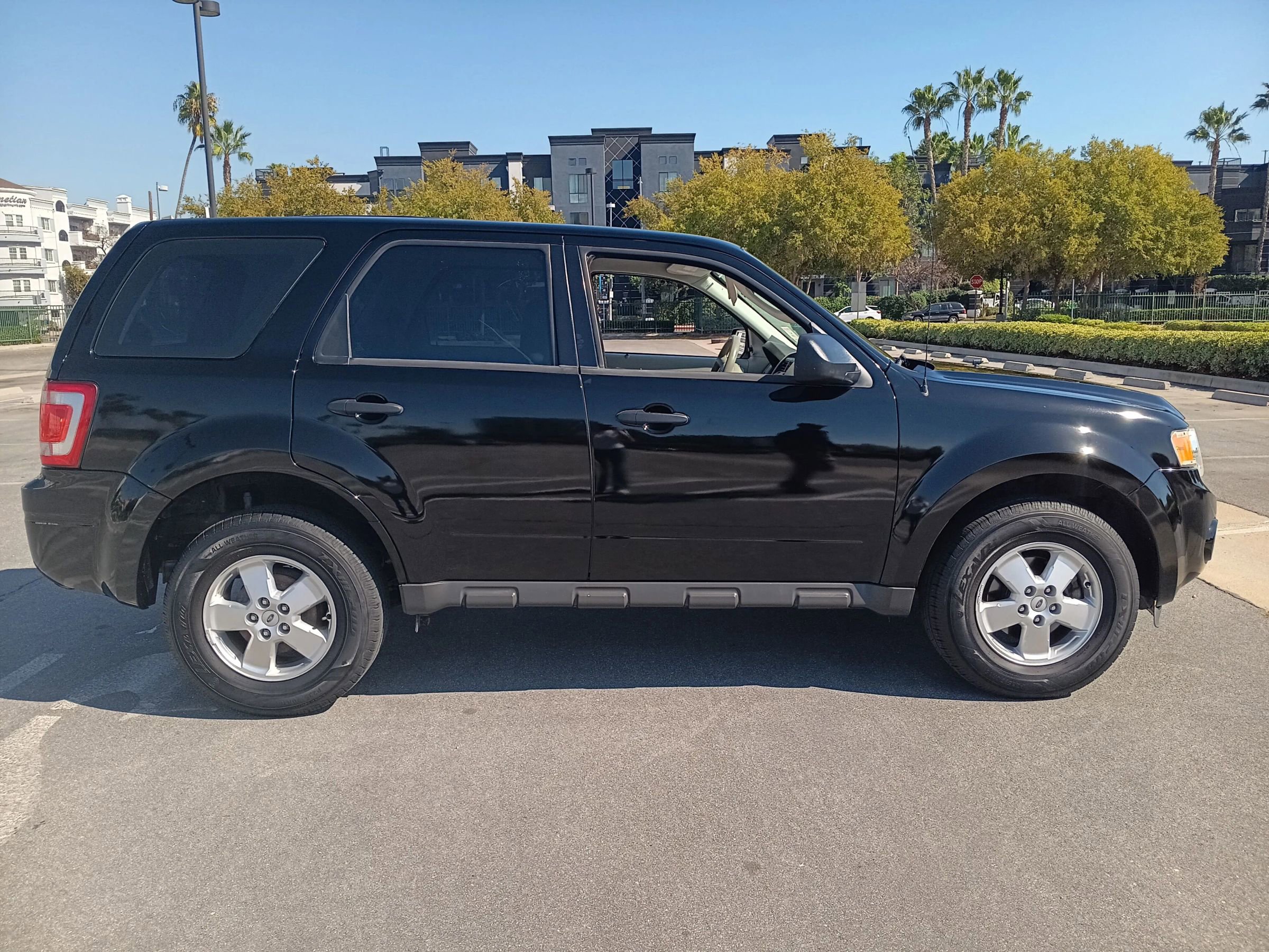 Used 2012 Ford Escape XLS image 4