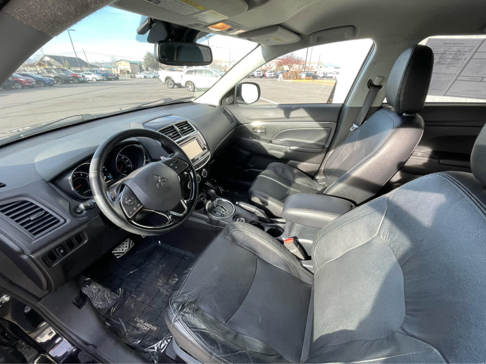 Used 2016 Mitsubishi Outlander Sport SEL image 2