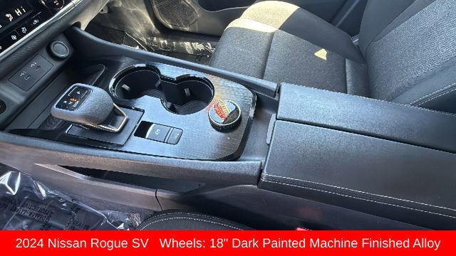 Used 2024 Nissan Rogue SV AWD/4WD image 13