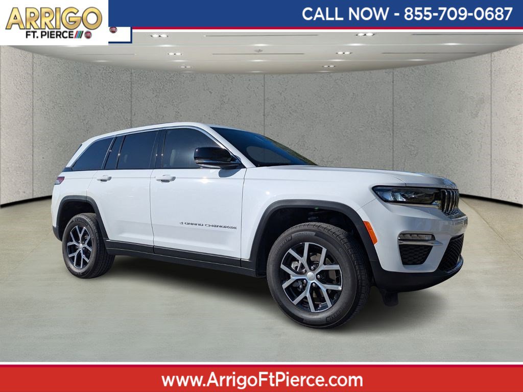 Used 2025 Jeep Grand Cherokee Limited image 1