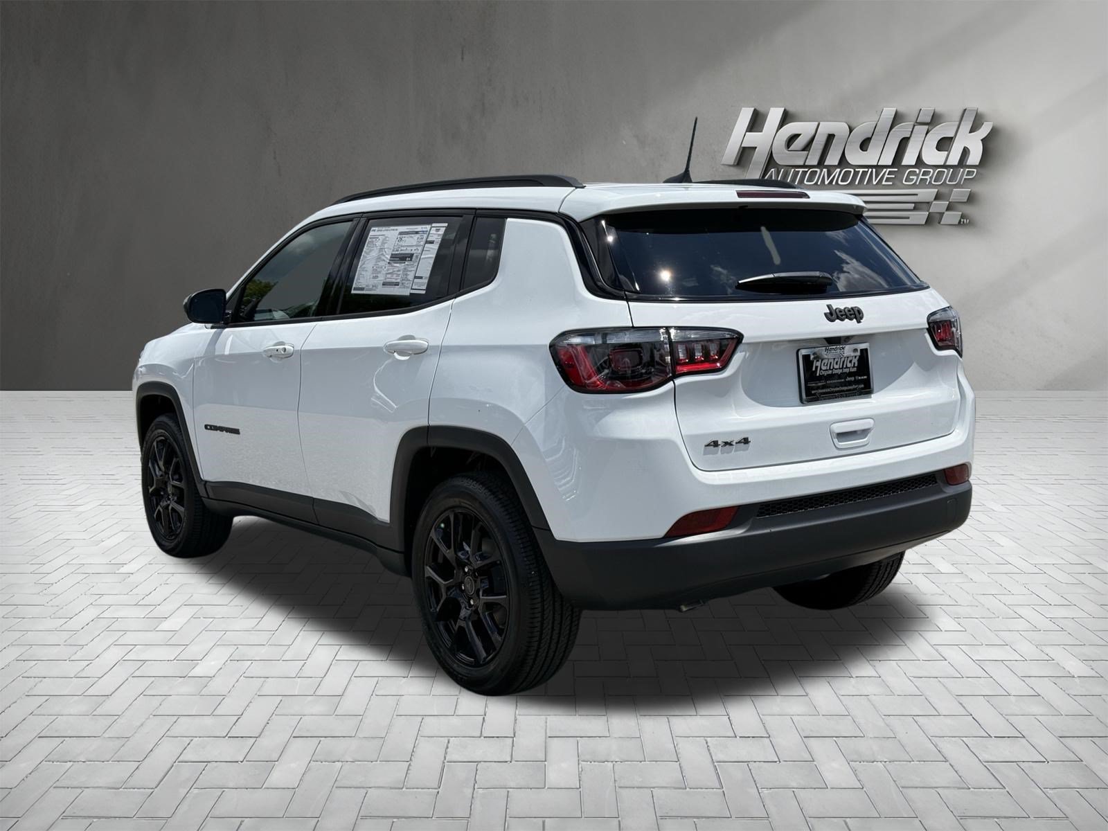 New 2026 Jeep Compass Latitude AWD/4WD image 8