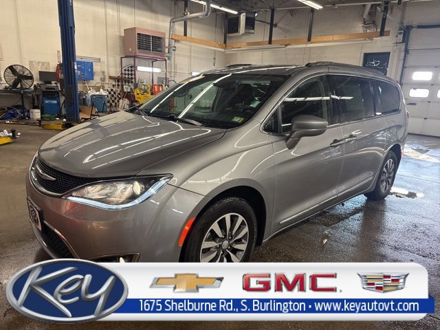 Used 2020 Chrysler Pacifica Touring-L Plus