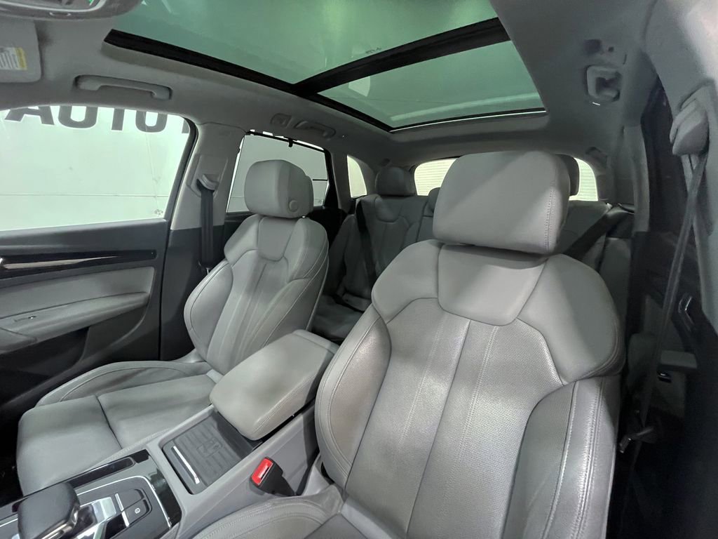 Used 2020 Audi Q5 2.0T Premium Plus w/ Premium Plus Package image 14