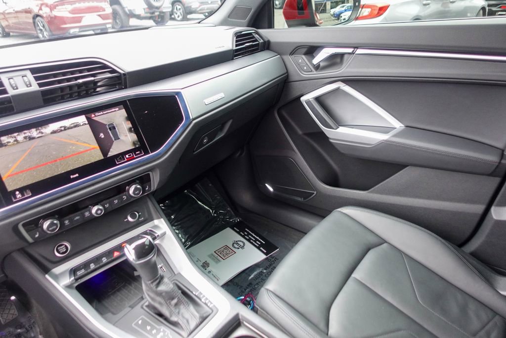 Used 2021 Audi Q3 2.0T Premium Plus w/ Premium Plus Package image 20