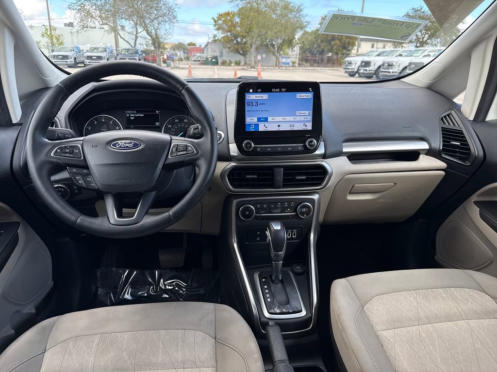 Used 2018 Ford EcoSport SE w/ SE Convenience Package image 4
