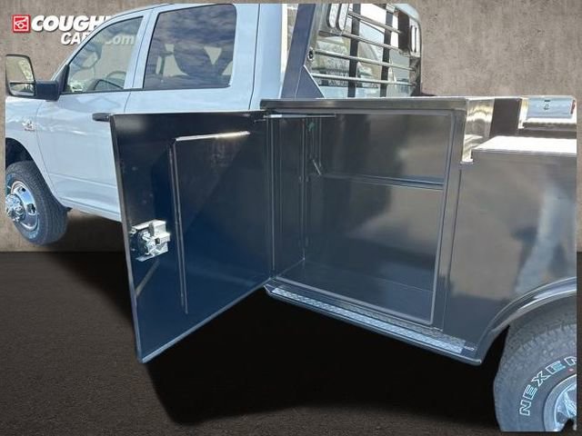 New 2024 RAM 3500 Tradesman w/ Chrome Appearance Group image 5
