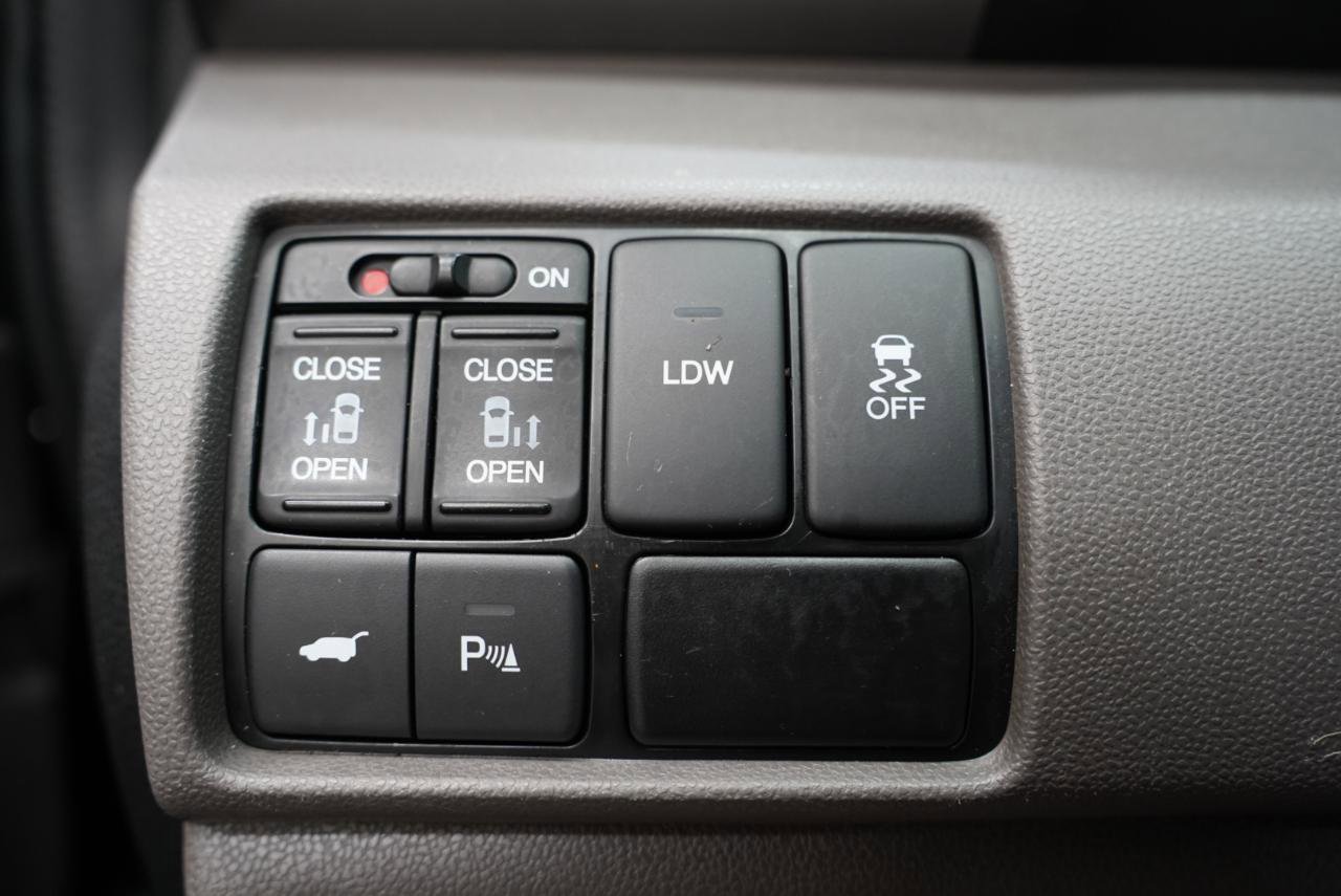 Used 2016 Honda Odyssey Touring image 22