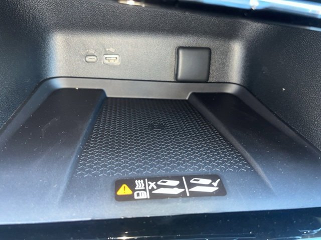 New 2026 Chevrolet Traverse LT w/ Sun and Wheel Package image 31
