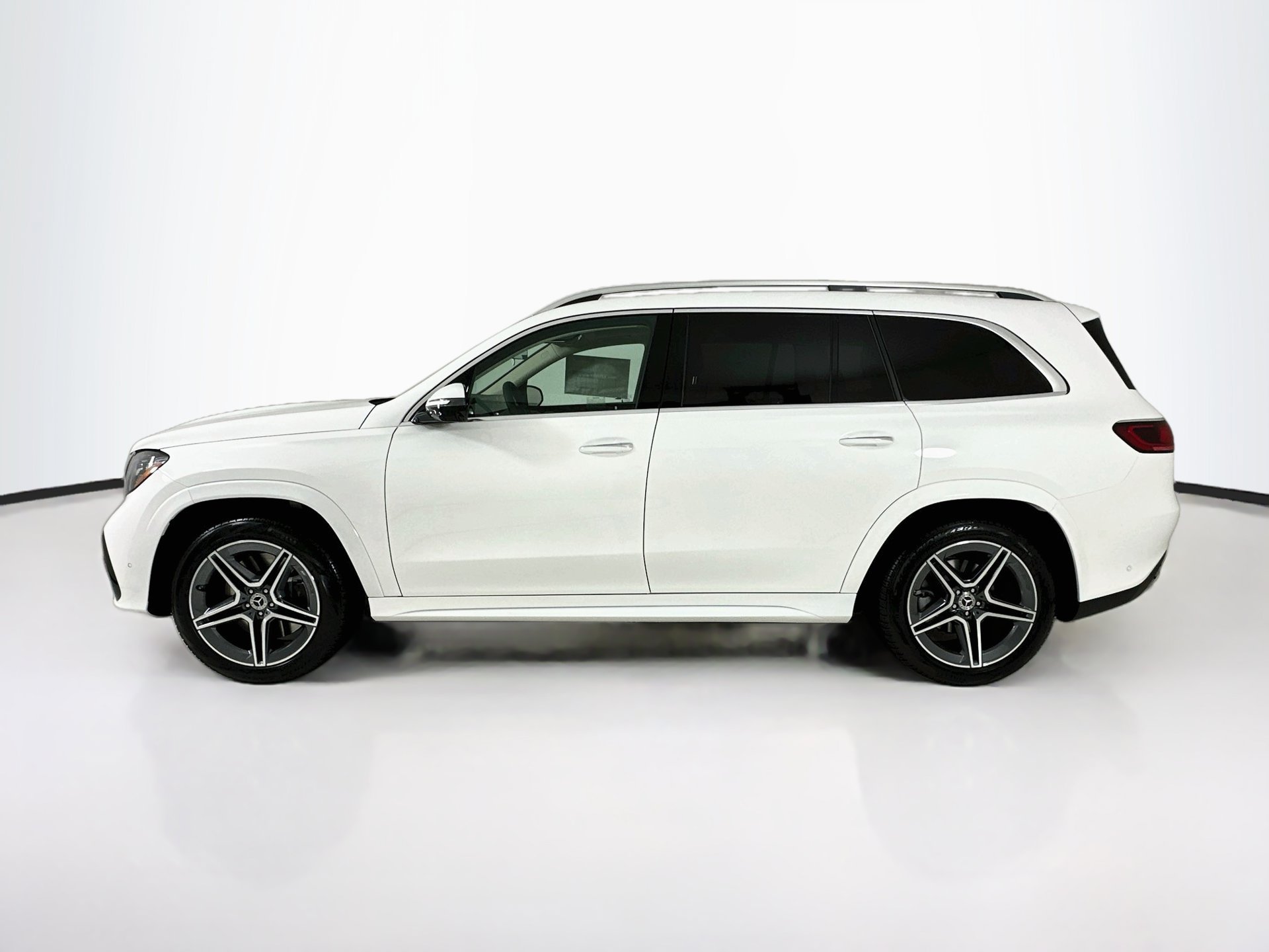 New 2027 Mercedes-Benz GLS 450 4MATIC image 5