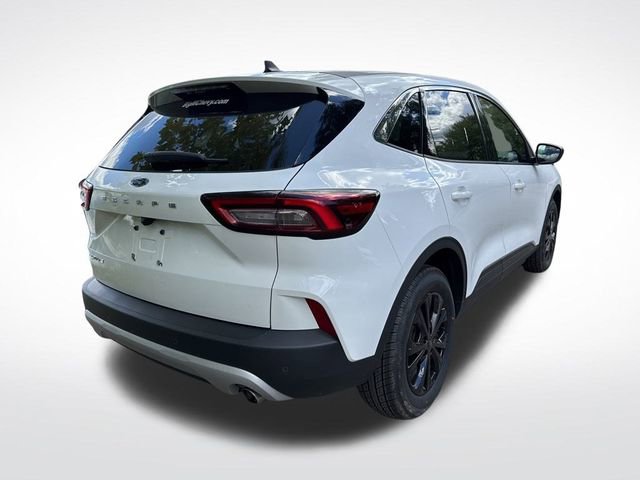 Used 2023 Ford Escape Active image 3