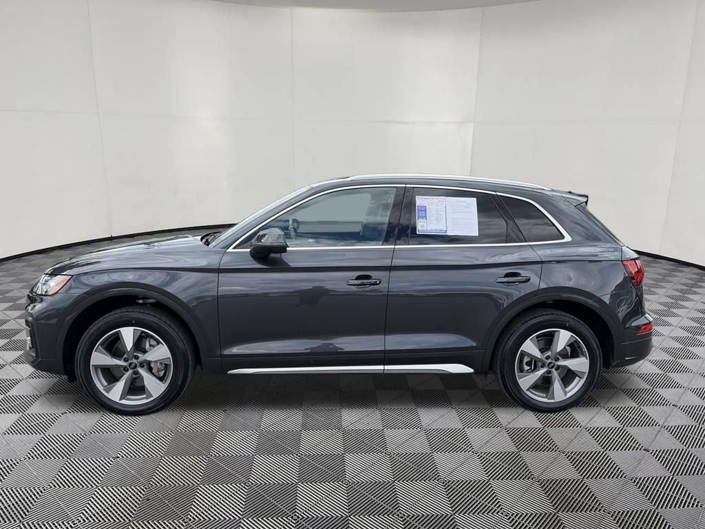 Used 2025 Audi Q5 2.0T Premium Plus w/ Premium Plus Package AWD/4WD image 5