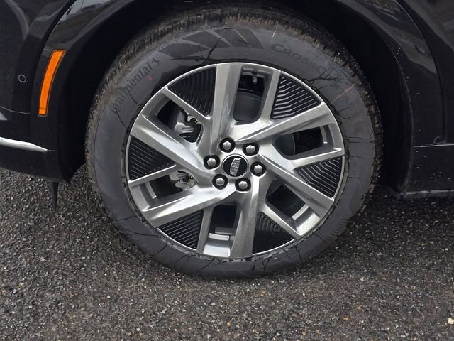 New 2026 Cadillac Optiq Luxury 1 RWD image 9