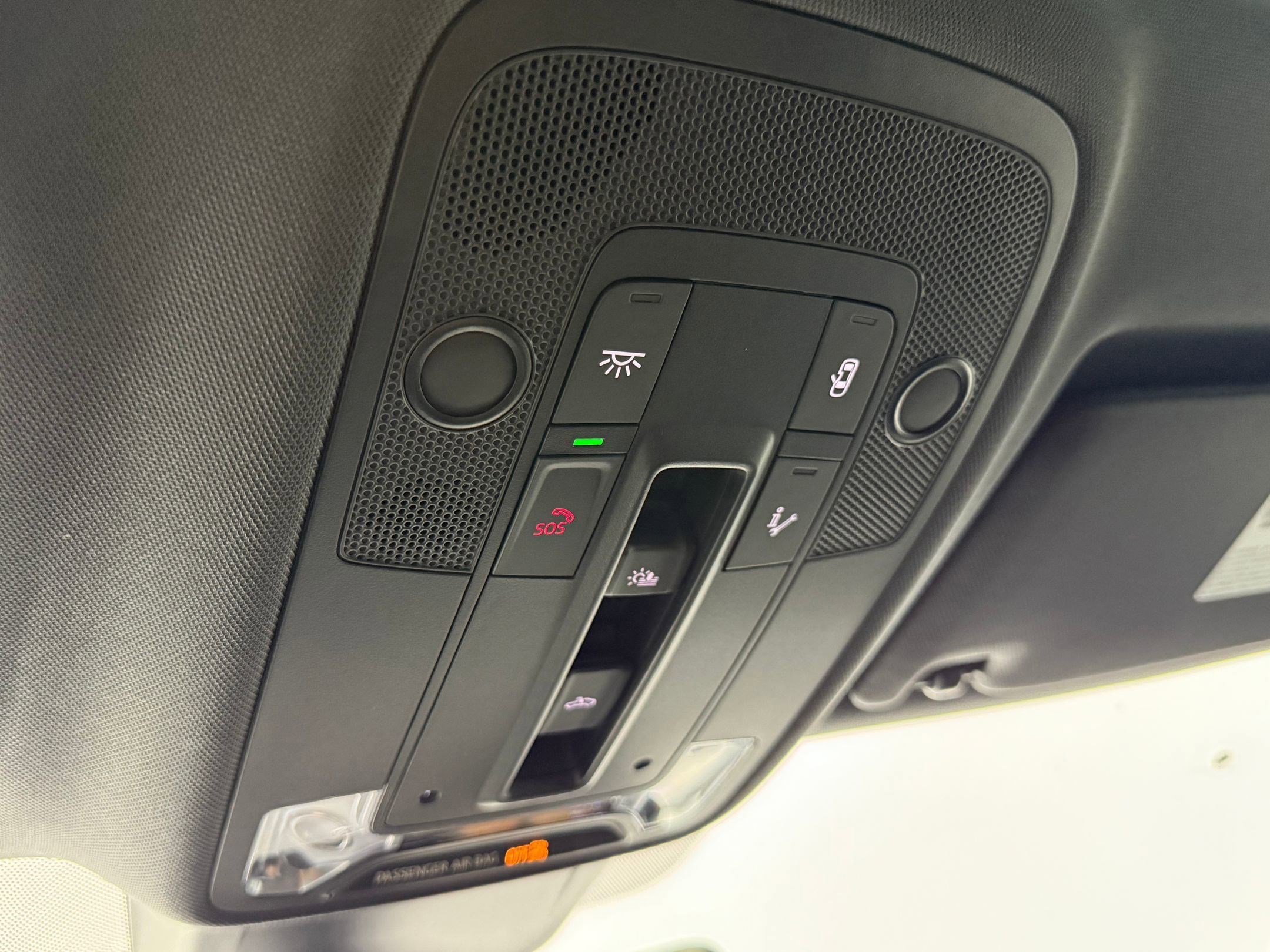 Used 2025 Audi Q3 2.0T Premium w/ Convenience Package AWD/4WD image 29