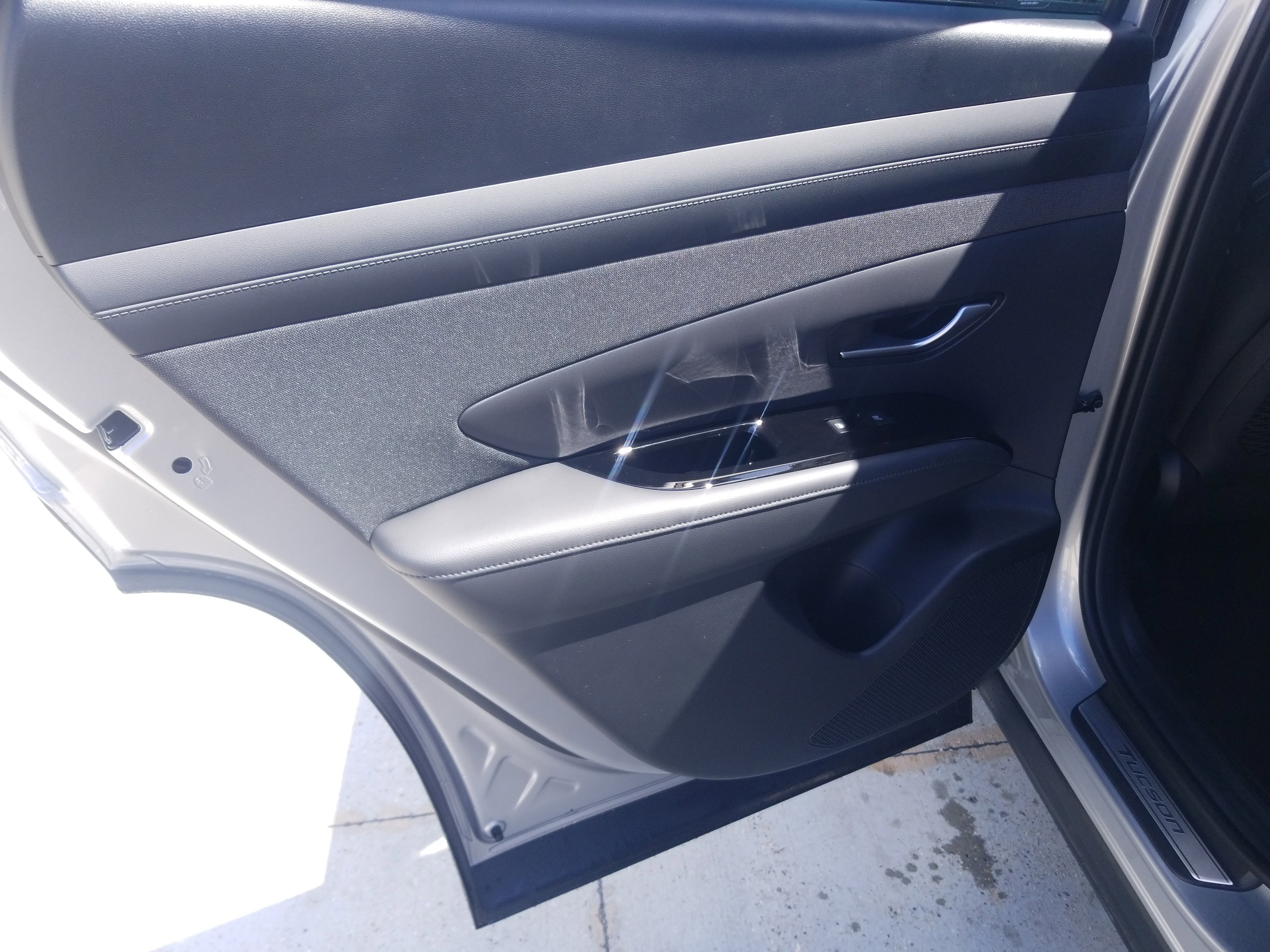 New 2026 Hyundai Tucson Limited FWD image 11