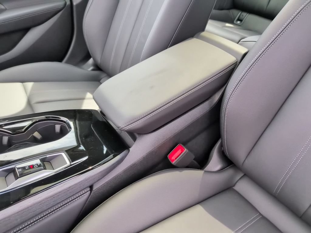 Used 2025 Audi A5 2.0T Premium Plus w/ Premium Plus AWD/4WD image 32