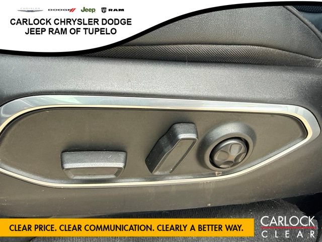 Used 2024 Jeep Wagoneer Series II w/ Convenience Group I AWD/4WD image 12
