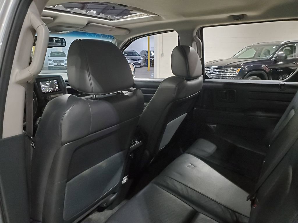 Used 2014 Honda Ridgeline SE image 24