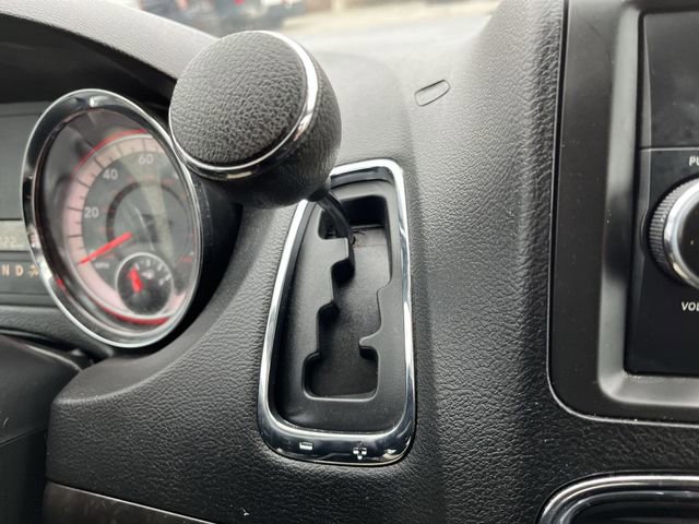 Used 2017 Dodge Grand Caravan SE FWD image 22