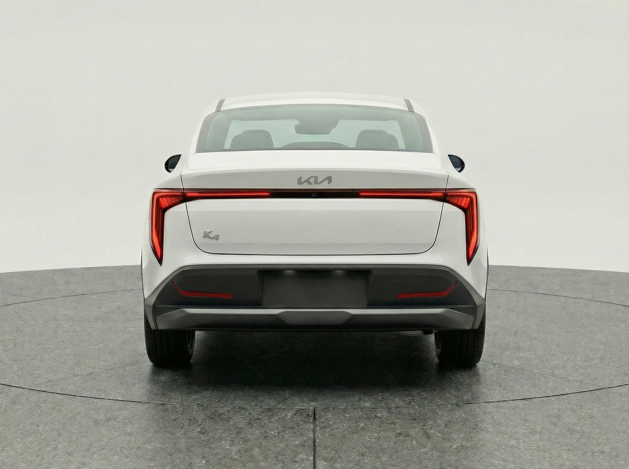 Used 2025 Kia K4 LXS image 7