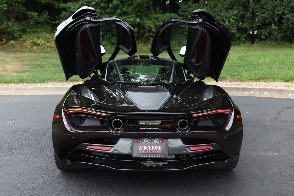 Used 2018 McLaren 720S Performance image 13