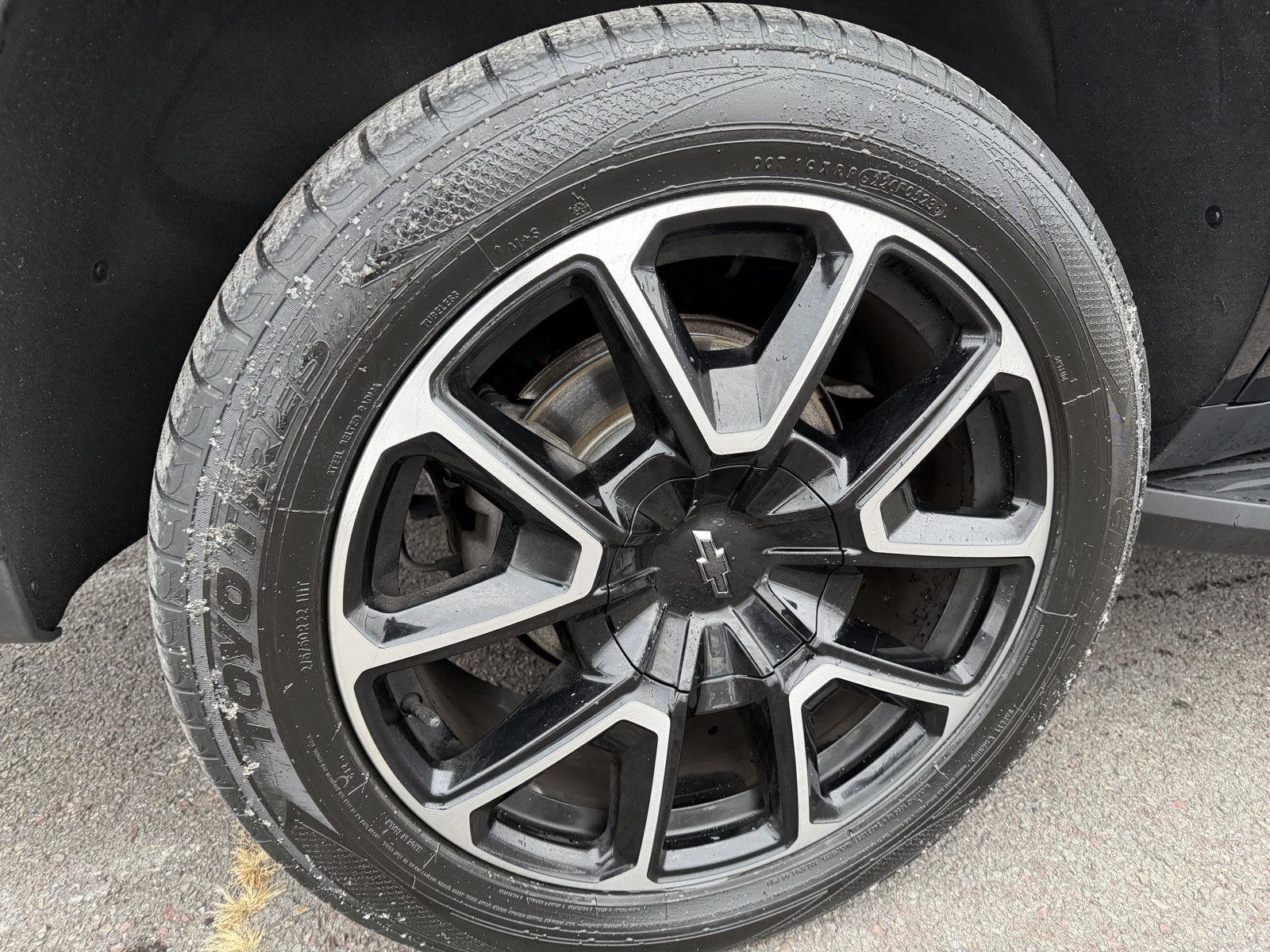 Used 2022 Chevrolet Tahoe RST w/ Sport Performance Package image 44