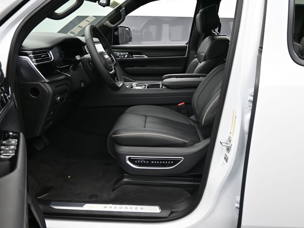 Used 2024 Jeep Grand Wagoneer Series II w/ Quick Order Packagew 28T image 10