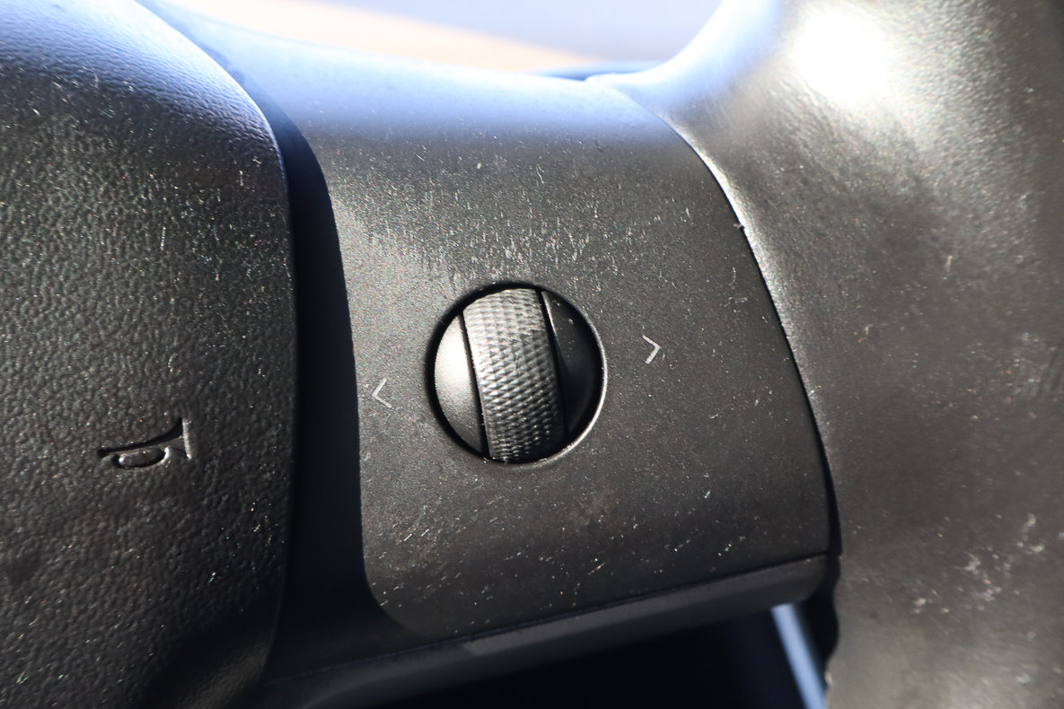 Used 2019 Tesla Model 3 Performance image 24